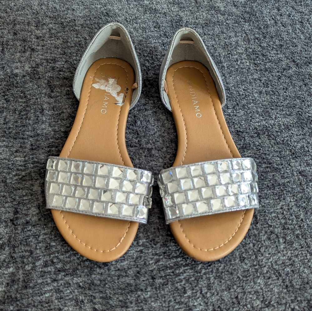 Andiamo Sandals size 5.5